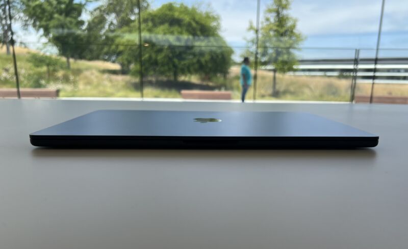 15 polegadas MacBook Air Hands-On: O que algumas pessoas estavam pedindo