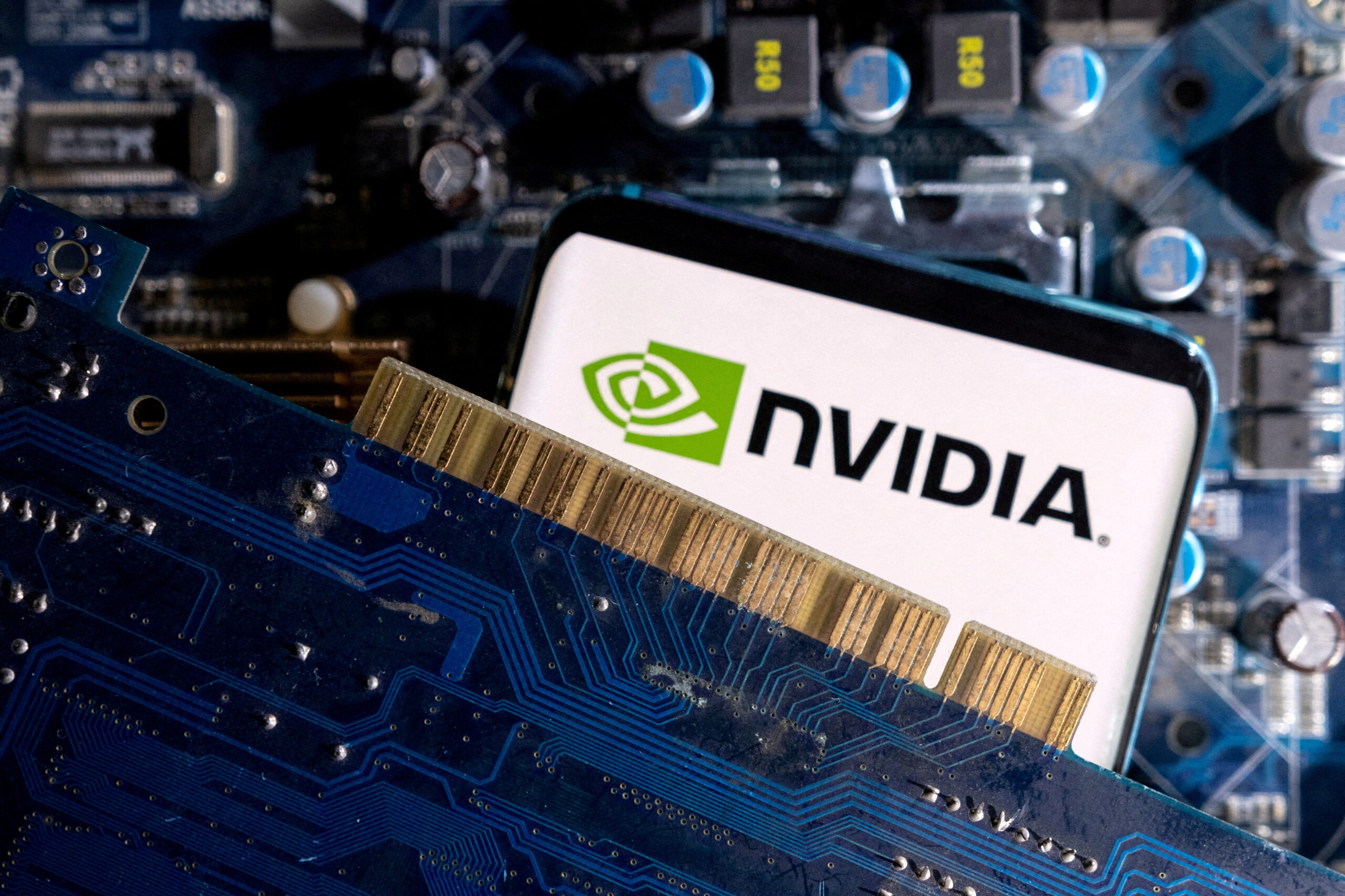 A NVIDIA atrasa o lançamento do novo chip AI focado na China