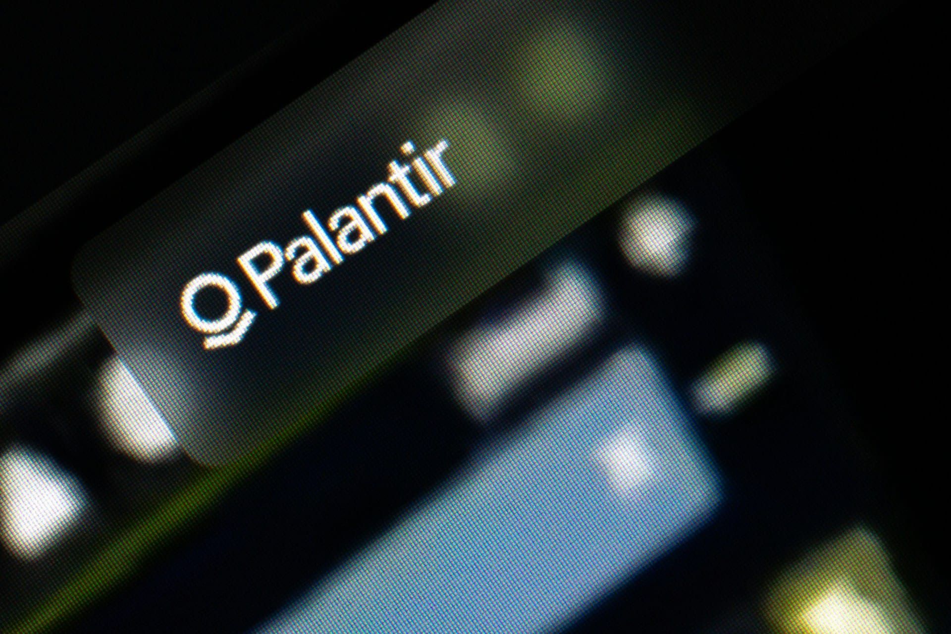 O contrato da Super API da Palantir para o IRS